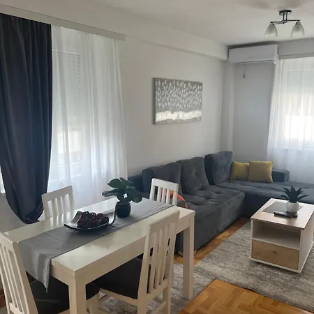 Mina Ni